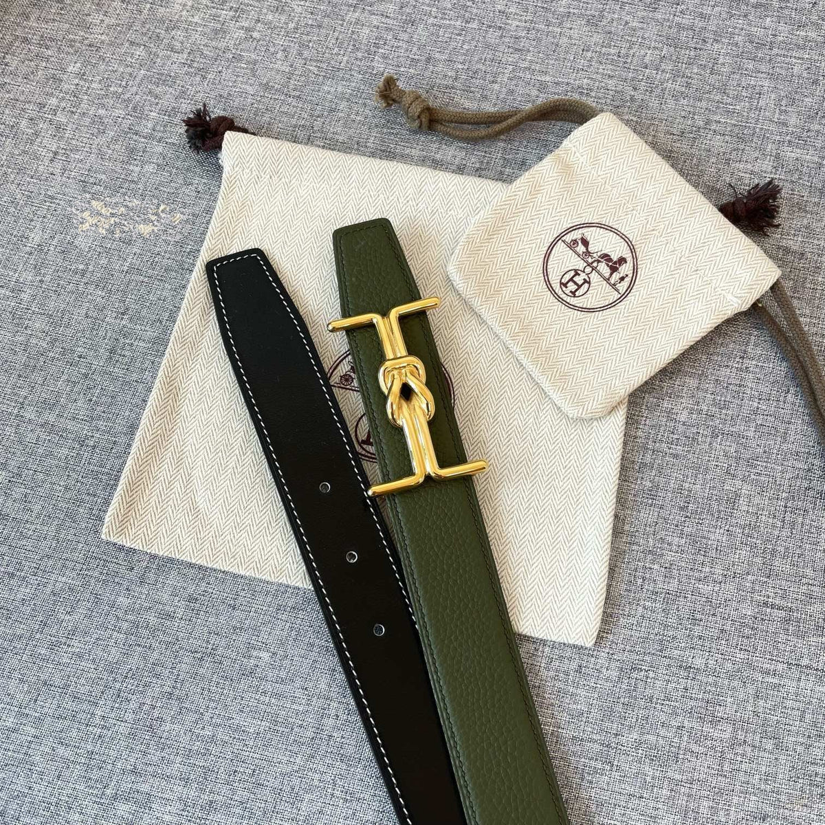 H MARIN REVERSIBLE BELT 32MM GOLD BUCKLE BLACK DARK GREEN LEATHER