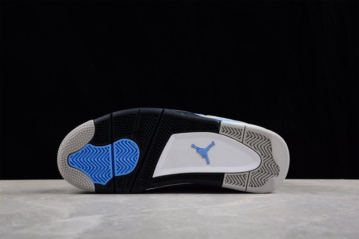 AJ 4 RETRO UNIVERSITY BLUE