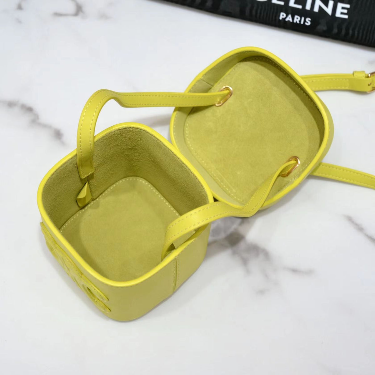 SQUARE BOX CROSSBODY BAG 11 LEMON YELLOW CALFSKIN