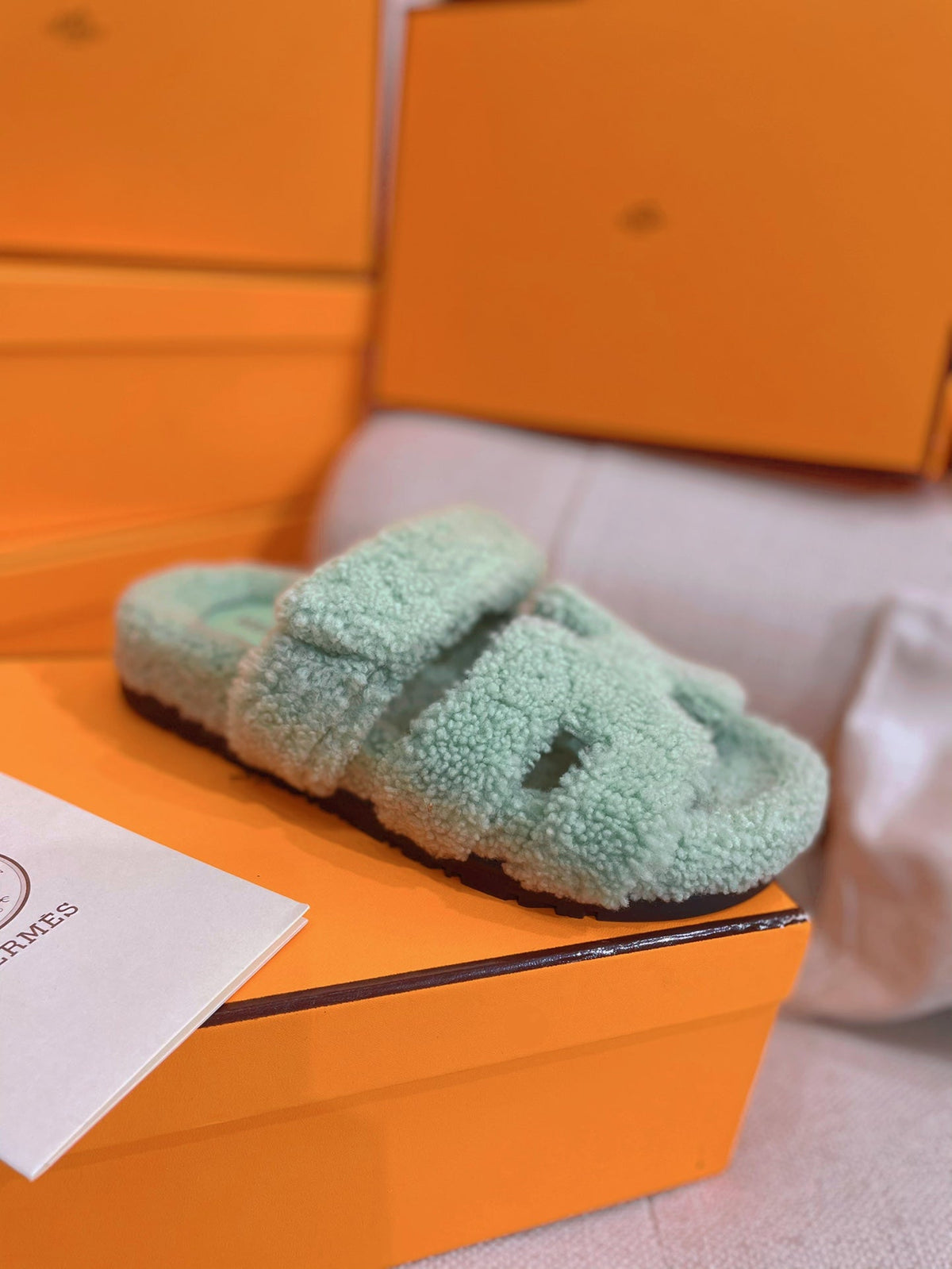chypre sandal turquoise lamb wool