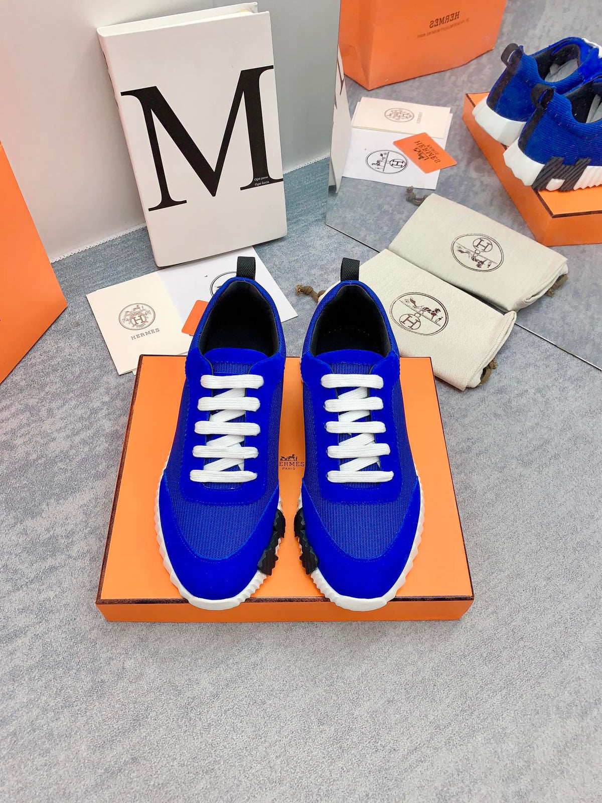 HM Bouncing Sneaker In Blue Mesh Fabric 106457