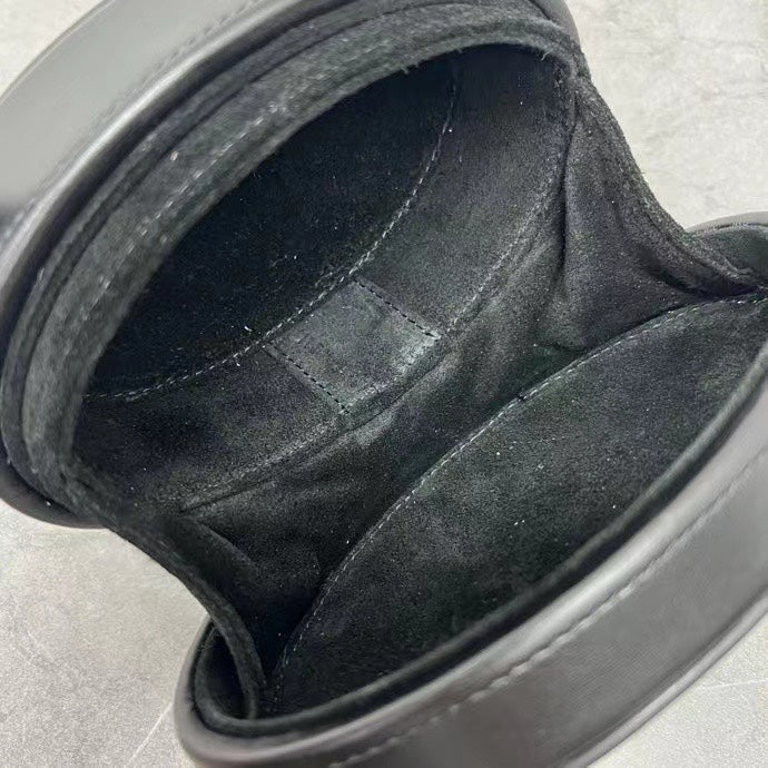 Celine Oval Minaudière Cuir Triomphe Black Calfskin