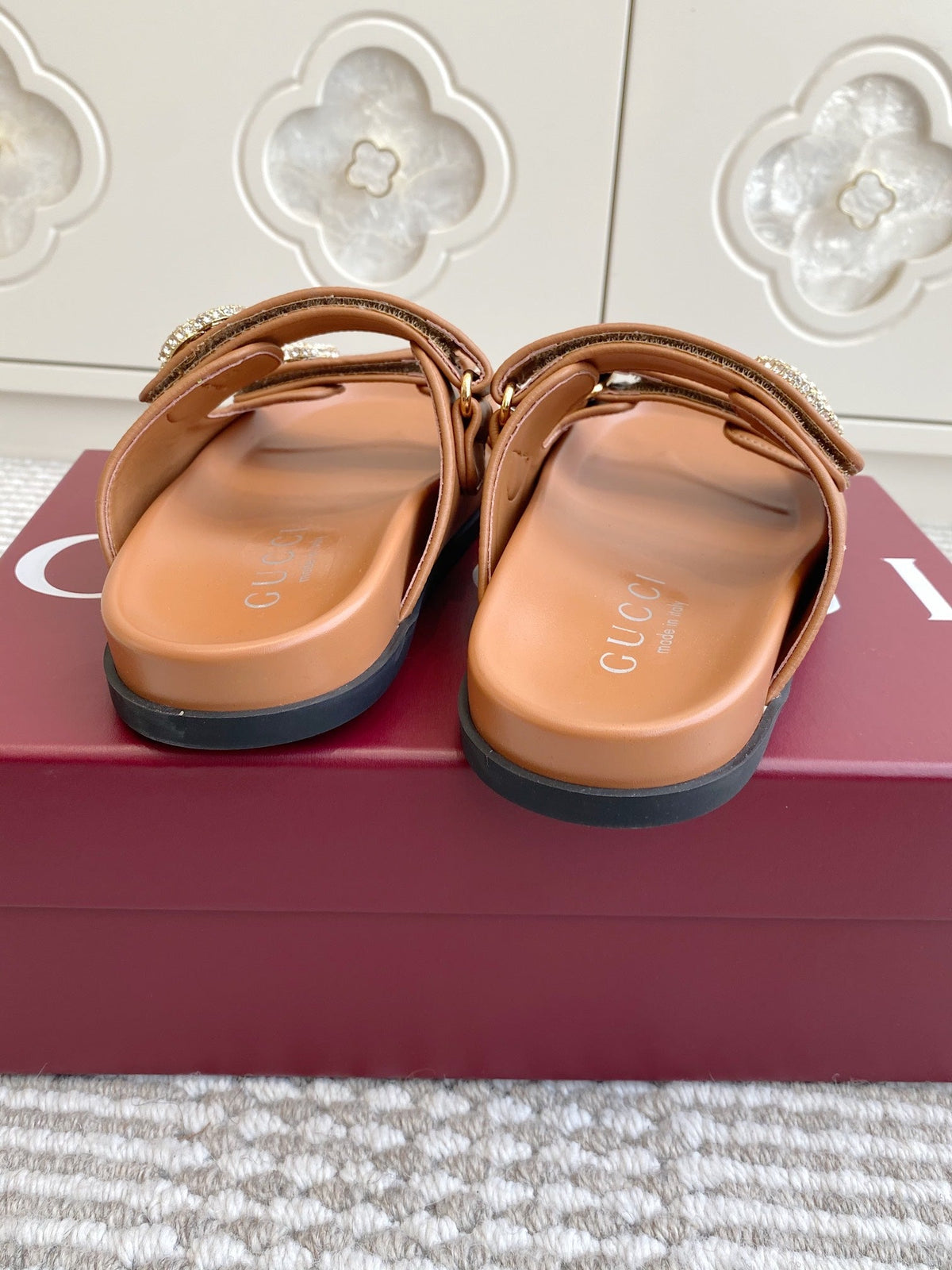 GC sandal with Double G Brown Calfskin 291024
