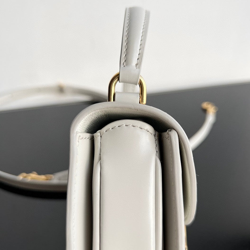 TRIOMPHE 15 White Calfskin Handbag