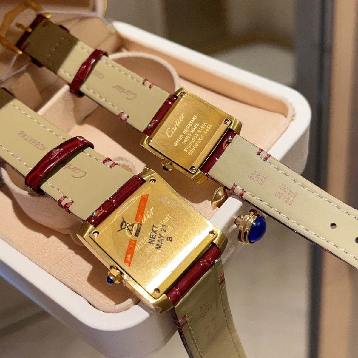 Cartier Tank Francaise 21.2mm & 27mm Gold Leather
