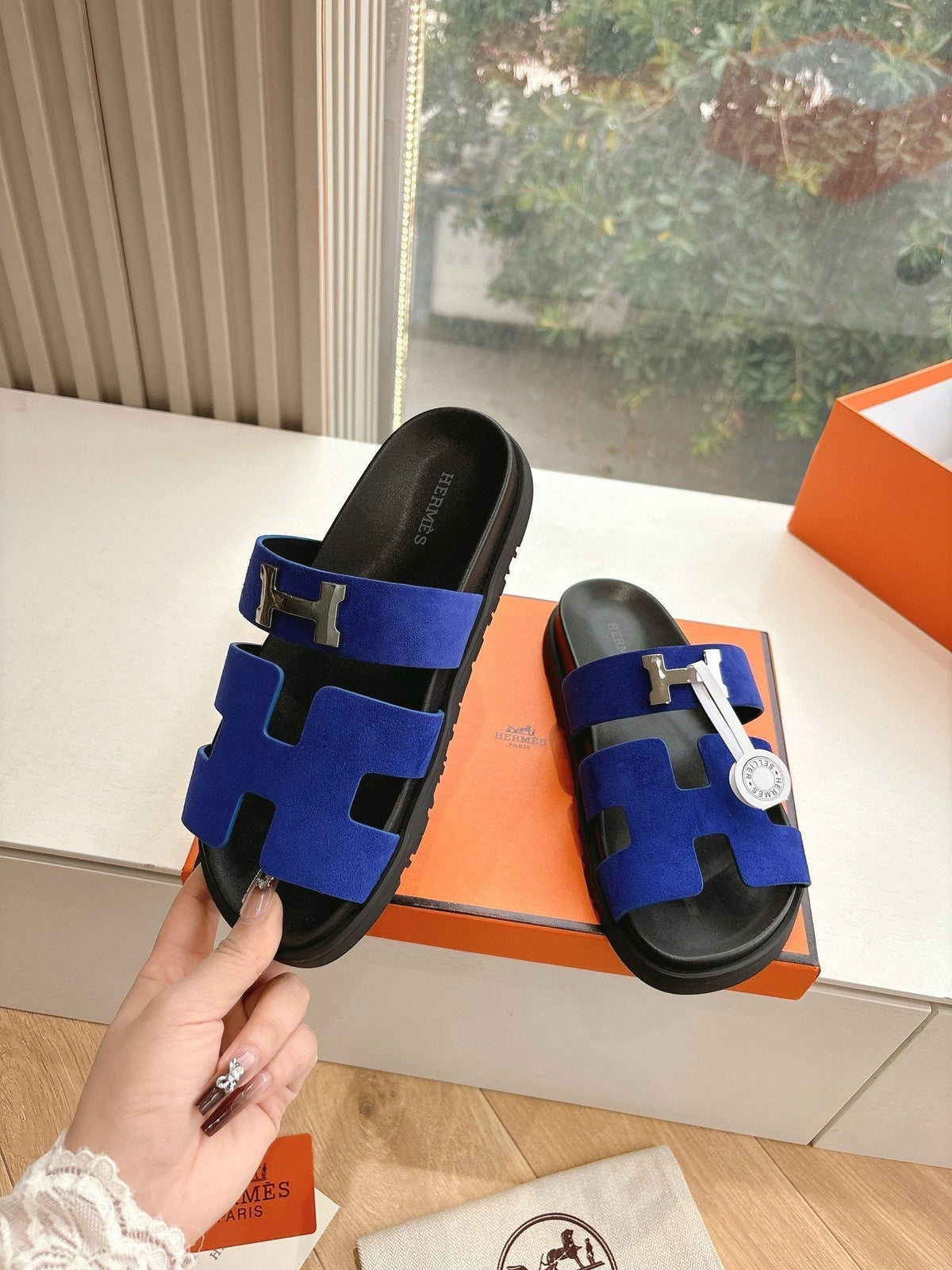 HM 25 Chypre Sandal Blue Suede Calfskin Silver H