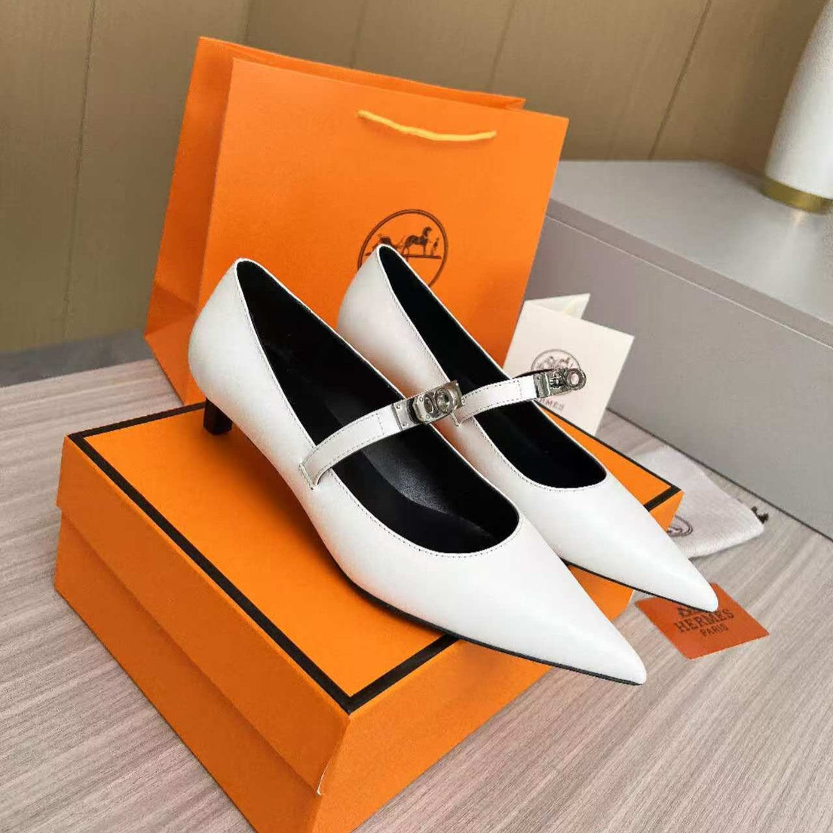Kiara 40 pump White Calfskin 214051