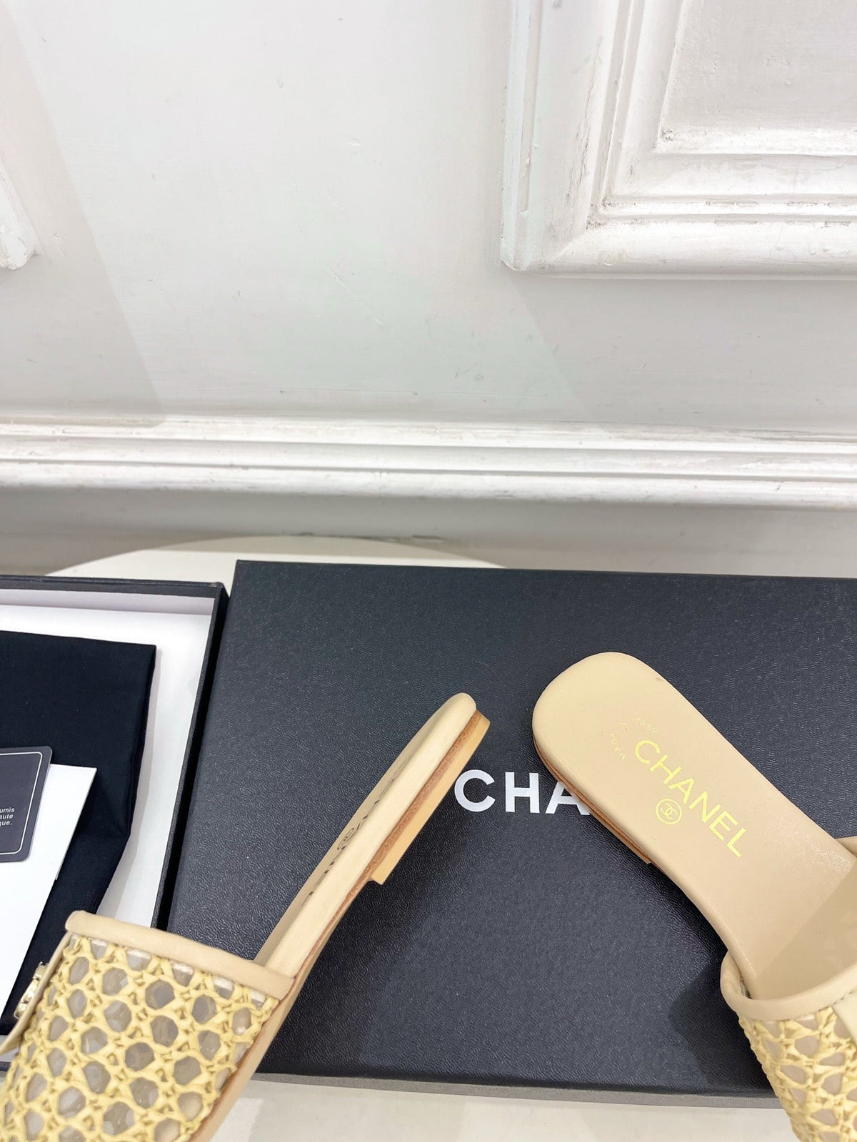 Chanel 2026 Woven Flat Slippers Leather Sheepskin 831405