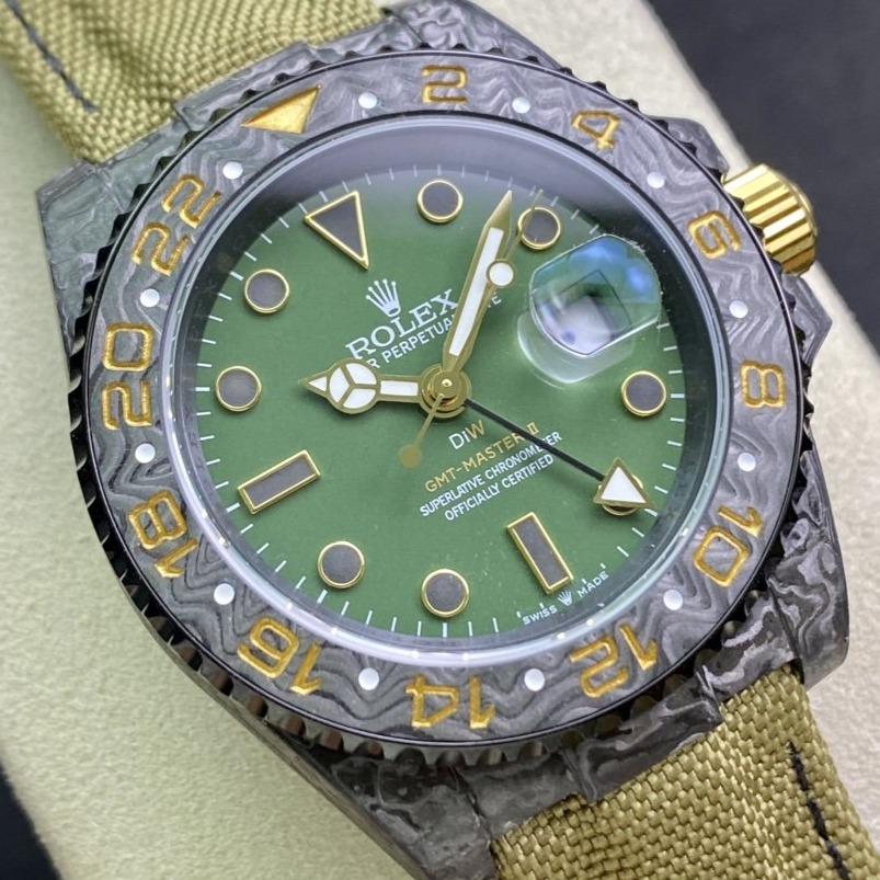 GMT - MASTER II CARBON GREEN