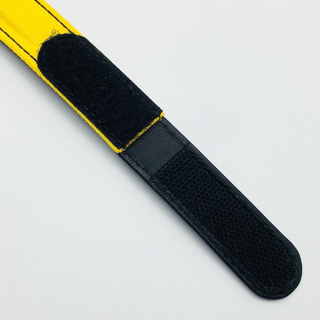 DAYTONA 40MM CUSTOM CARBON FILBER CREAM DIAL YELLOW TEXTILE