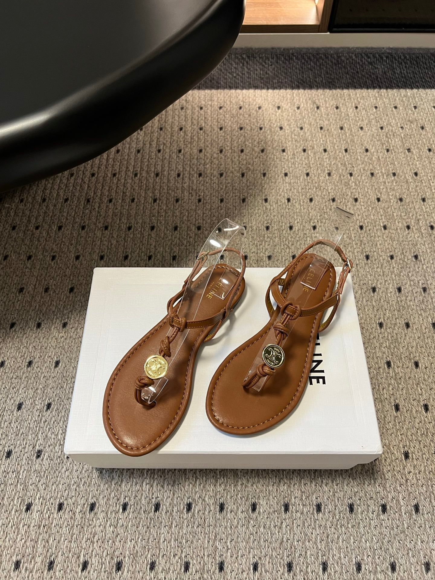 Celine 26ss Penny Thong Flat Sandals Goatskin Leather