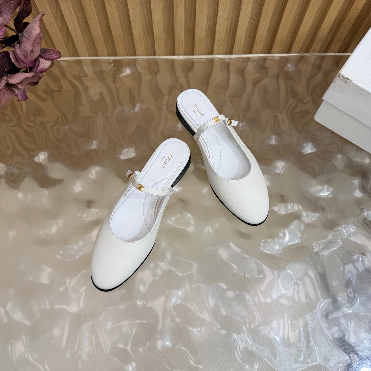 CE Macaron Triomphe Button Mules Ultra White Leather 949377