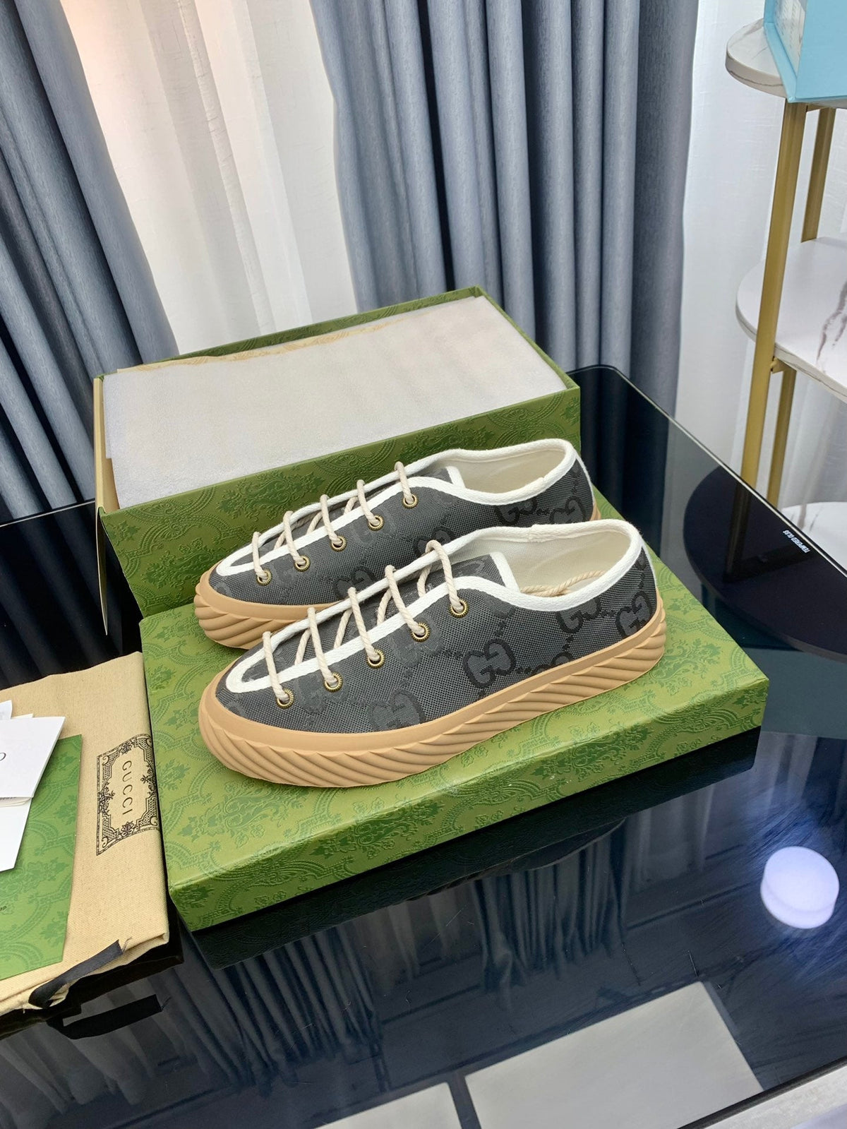GG UNIQUE SNEAKER THICK-SOLE LEAD CANVAS