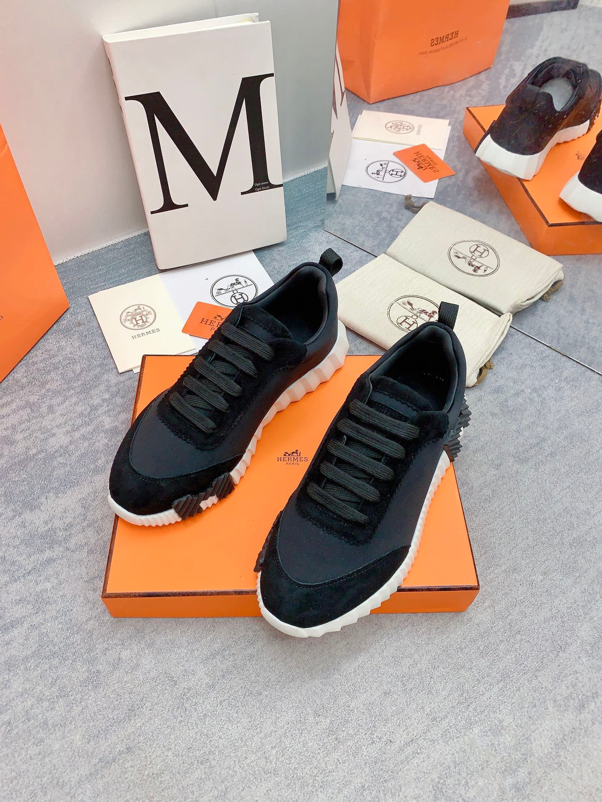 HM Bouncing Sneaker In Black Silk Lambskin 106443