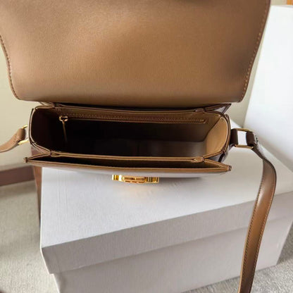 Classique Triomphe 22 Brown Calfskin Gold Hardware
