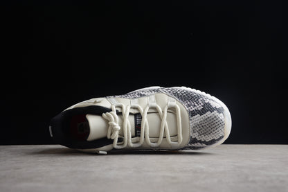 AJ 11 Low Snake