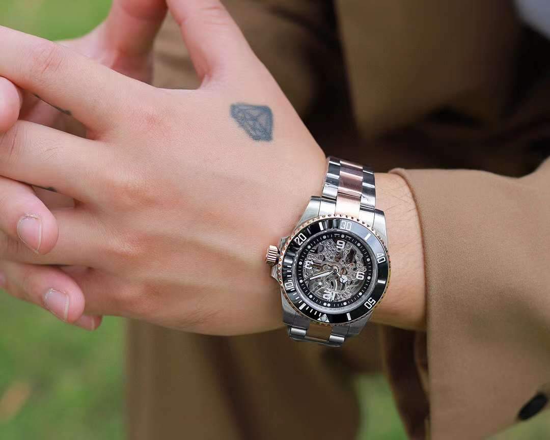 SUBMARINER DATE 40MM 116610 SKELETON DIAL