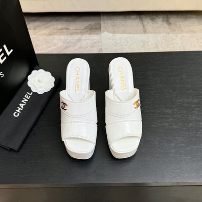 Chanel 2026 Waterproof Platform High-Heeled Sandal 12.5cm Cowhide 673063
