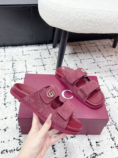 GG 26SS Sandals Burgundy Suede Sheepskin 641459