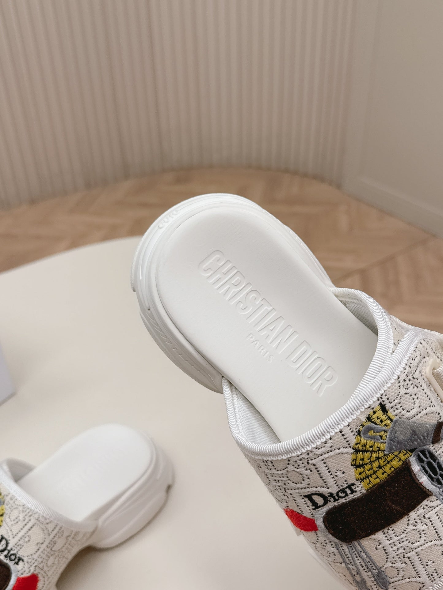 CD 26s  Platform Slippers 35 Cream White Canvas Lambskin 643810