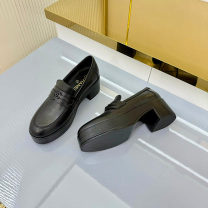 CC 2026 Chunky Heel Loafers 65 Black Calfskin 667753
