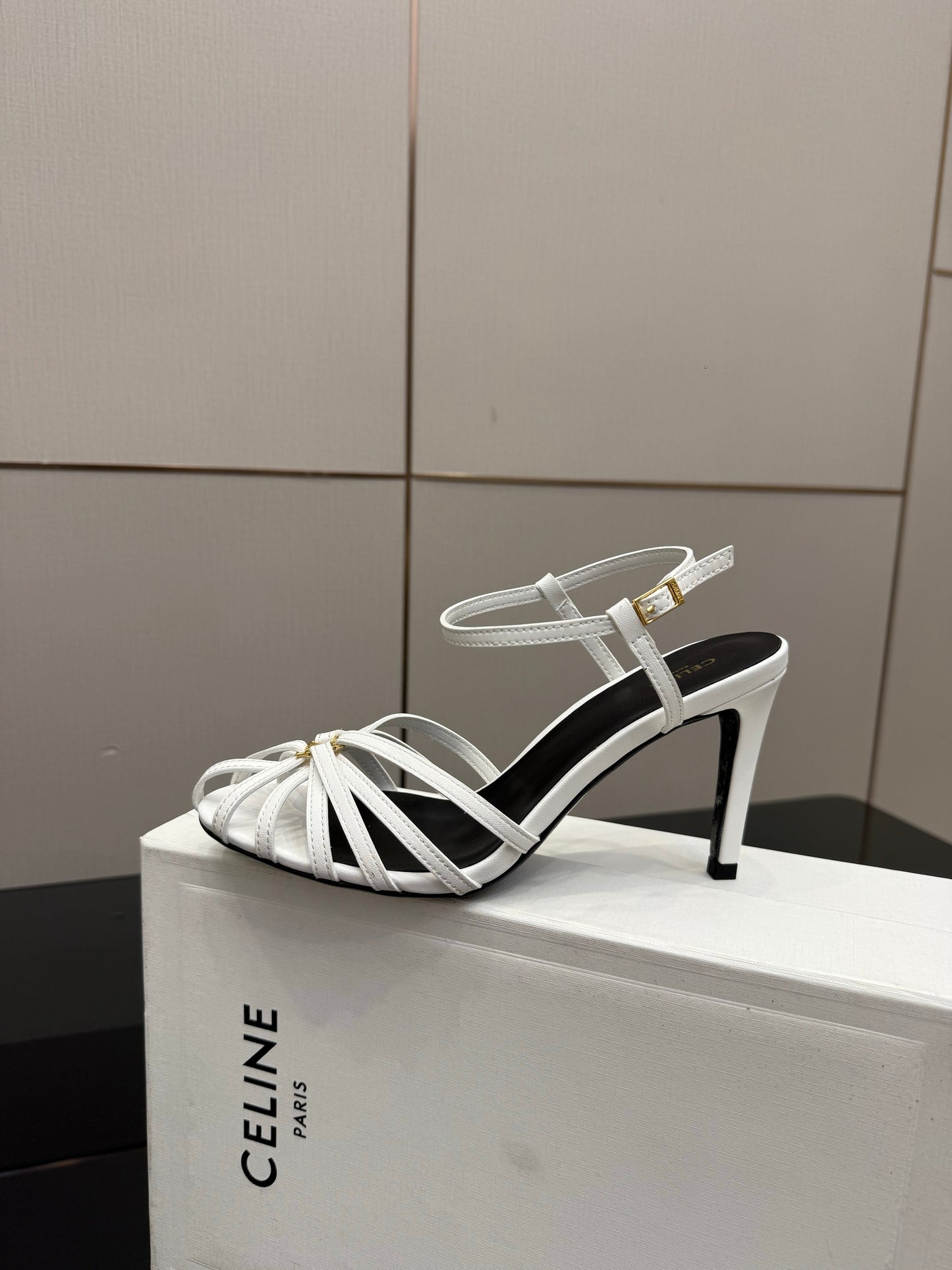 Celine 26s Sandal Triomphe 8.5cm White Lambskin 894266