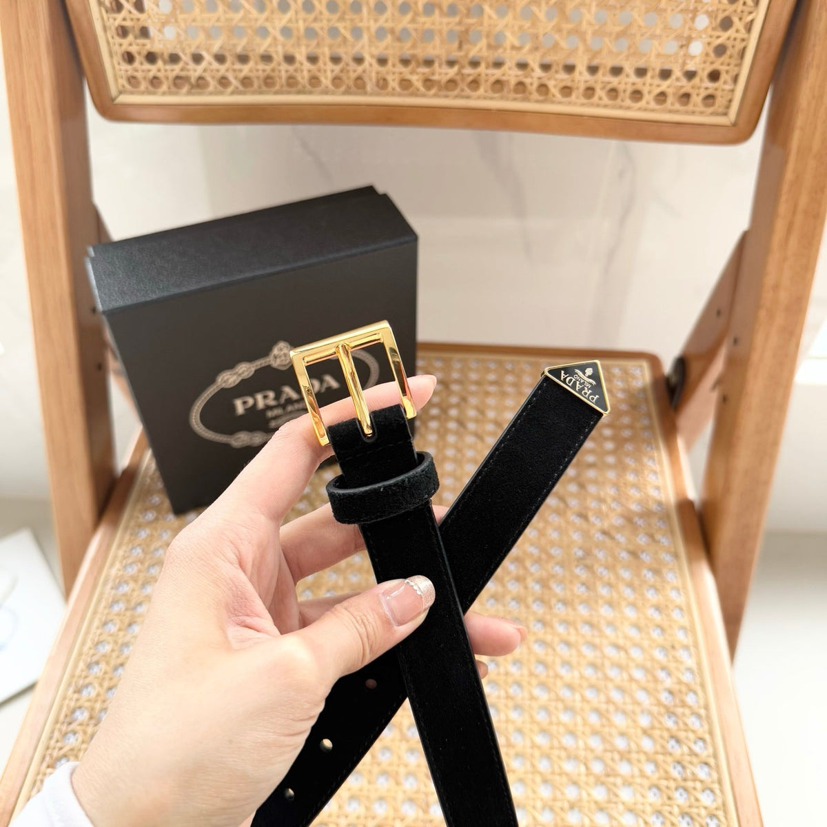 PRADA 25S BELT 25 MM IN BLACK SUEDE 542641