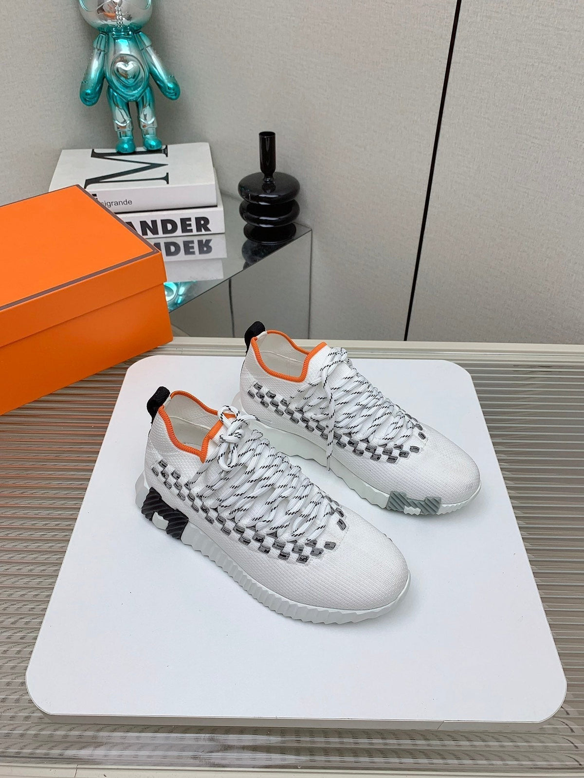 HM Flex slip-on sneaker In White Woven Fabric 106321