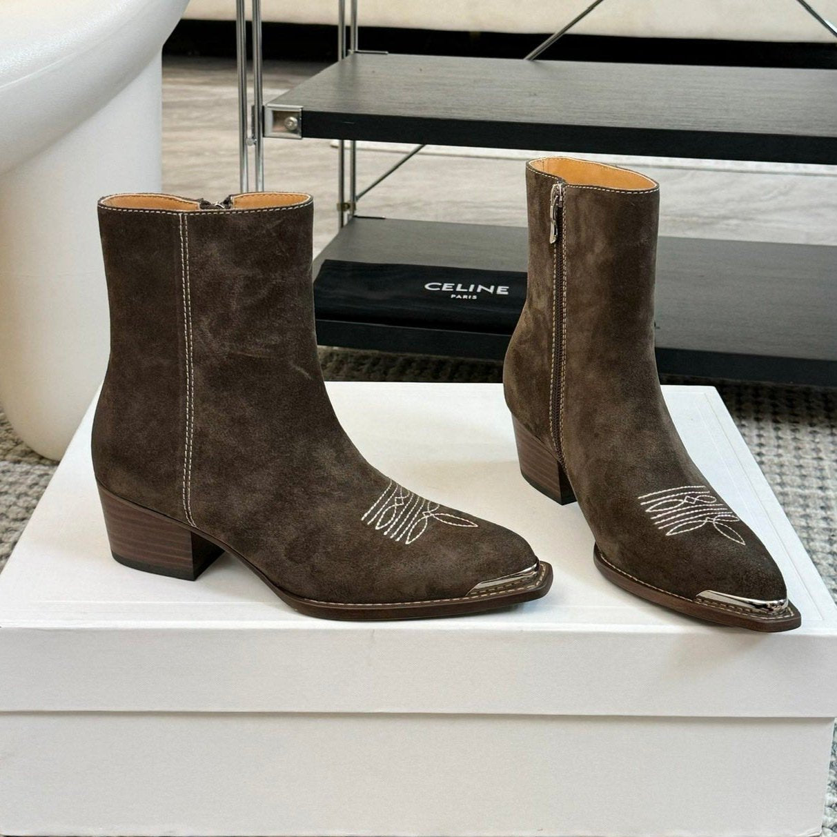 ANKLE BOOTS 45 MM IN COFFEE SUEDE
