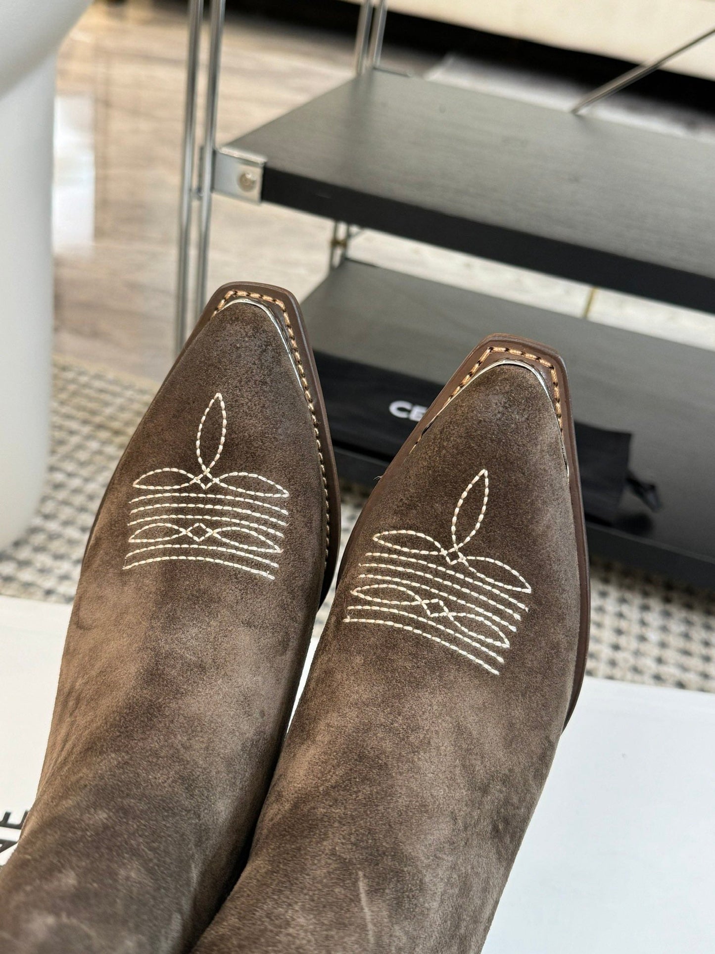 ANKLE BOOTS 45 MM IN COFFEE SUEDE