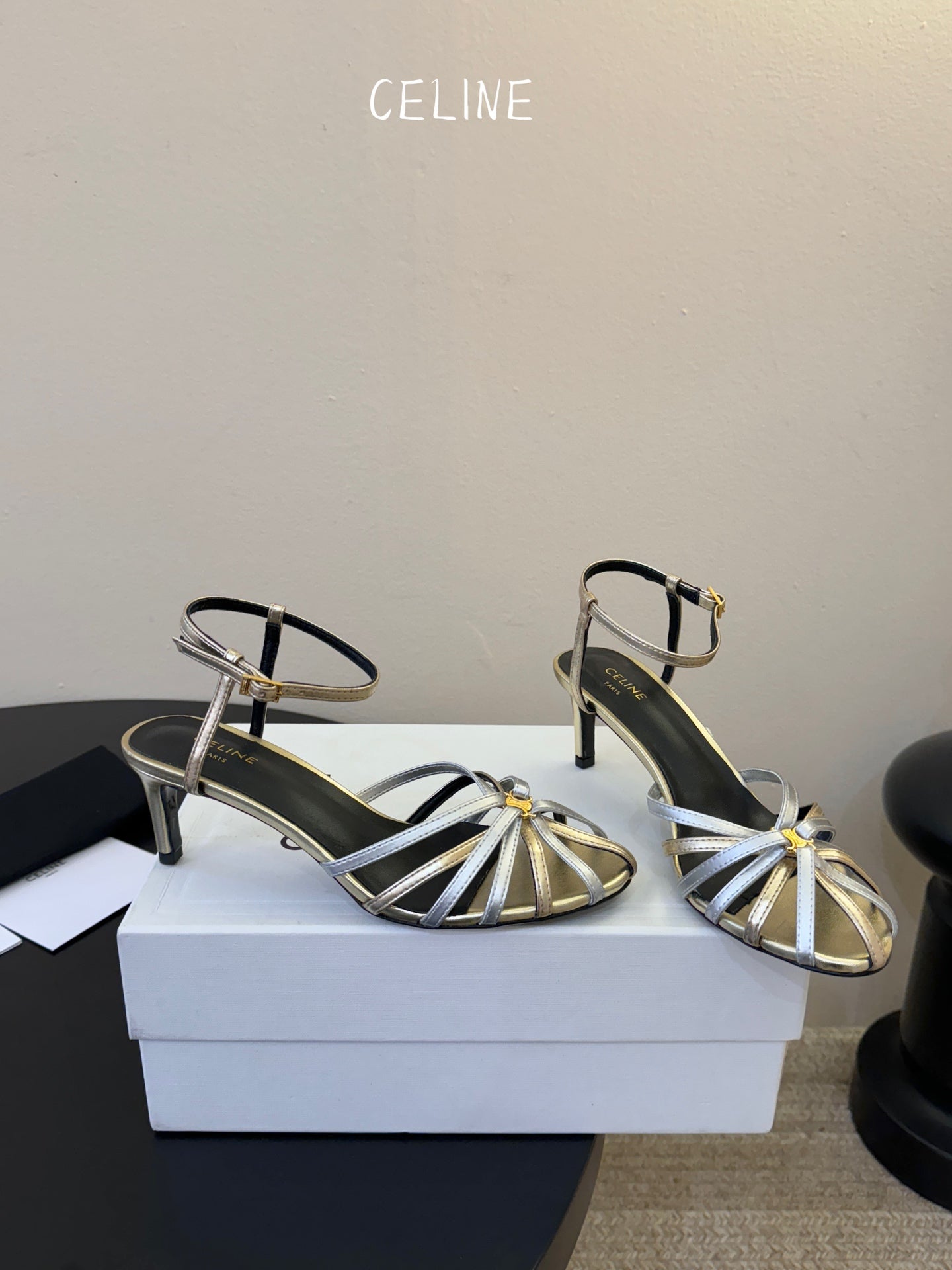 Celine Triomphe Sandal 6.5cm Sliver Laminated Lambskin 835895