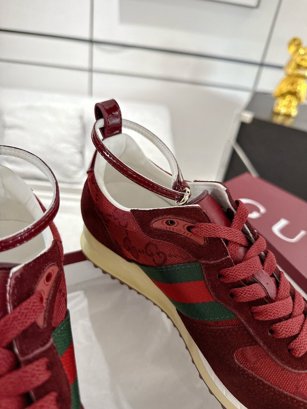 GC 2025 Re-Motion Sneaker Red Suede Cowhide 292414