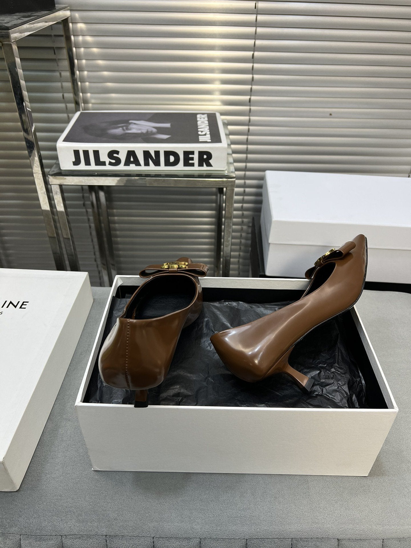 cl pumps 50 dark brown calfskin