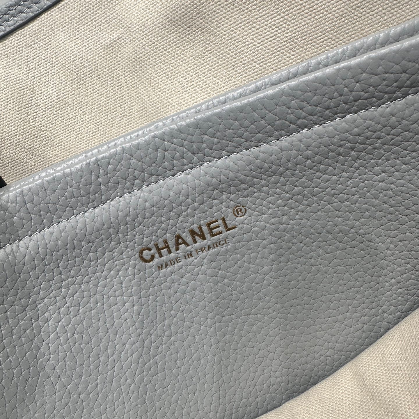 Chanel 2026 Large Shopping Bag 43cm Light Grey Grained Calfskin 363705
