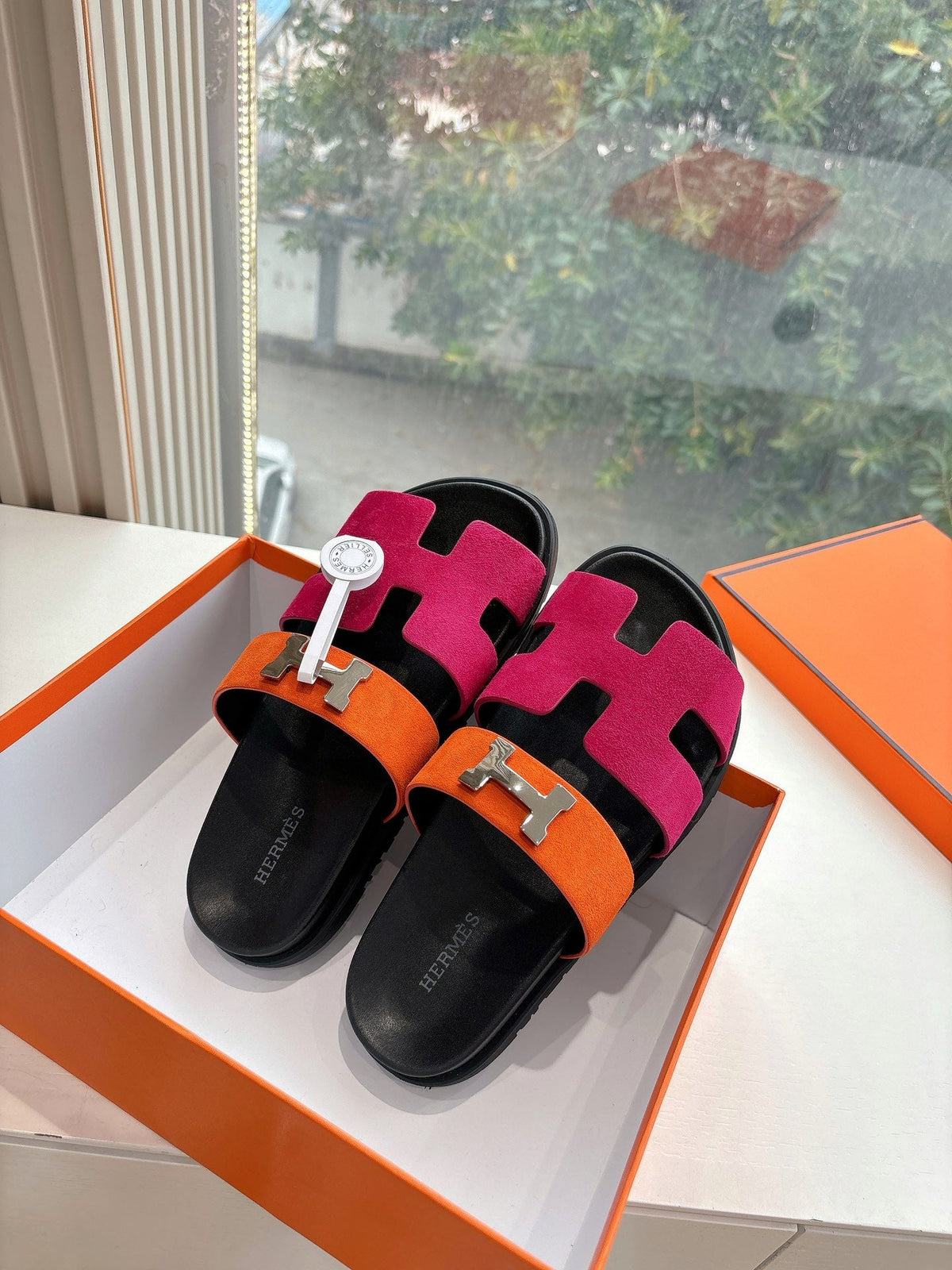 HM 25 Chypre Sandal Orange Red Suede Calfskin Silver H
