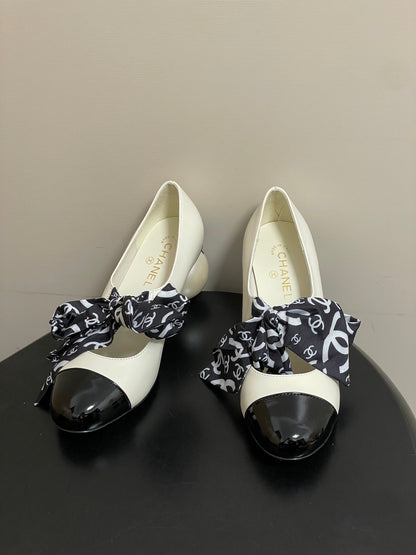 CC 26 Double C Pearl Heel Pump With Silk Ribbon Sheepskin