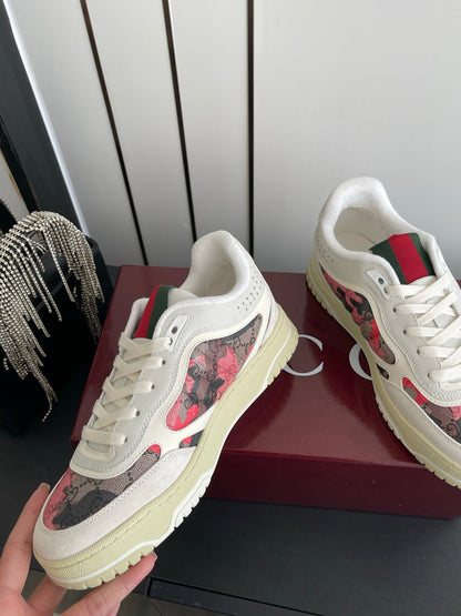 GG 26 Couple Sneakers White Pink Gray Cowhide 631679