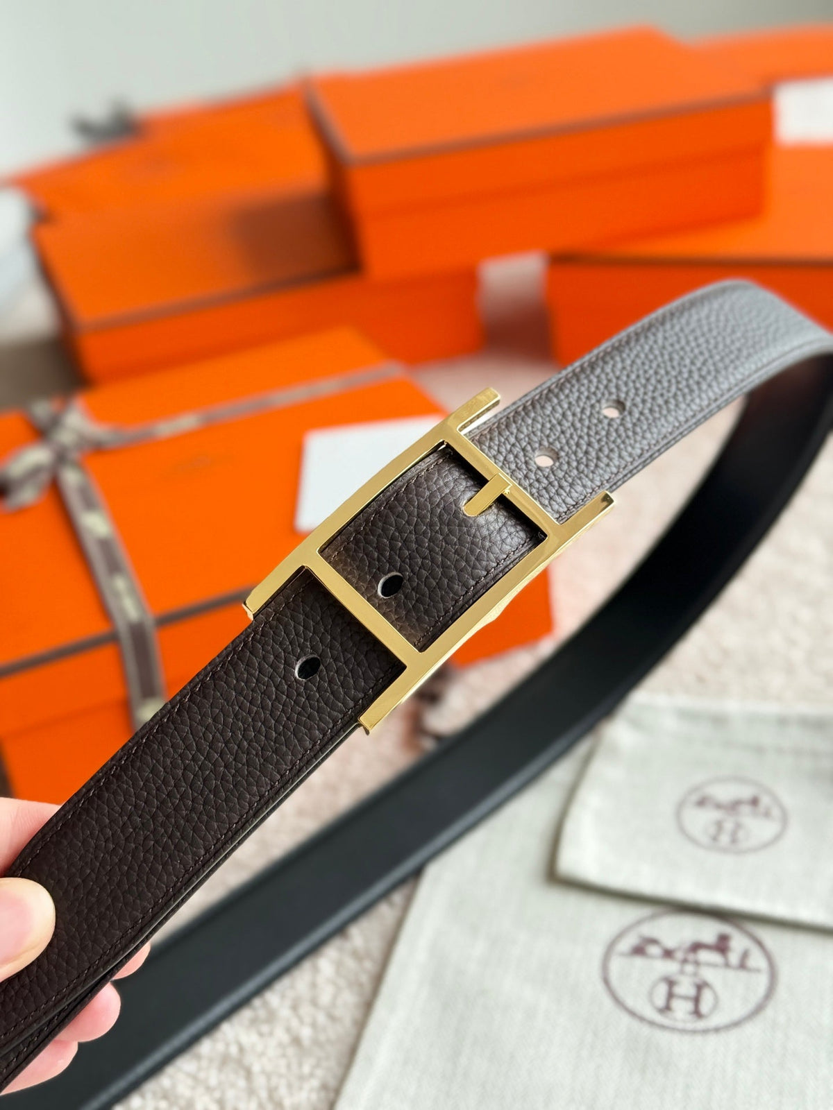 HM Gold Quentin Reversible 32mm Belt Black Chocolate Leather 188090