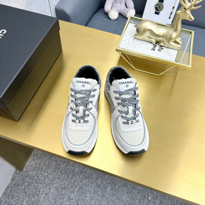 CC 2026 Casual Sneakers Ivory Black Suede 668049