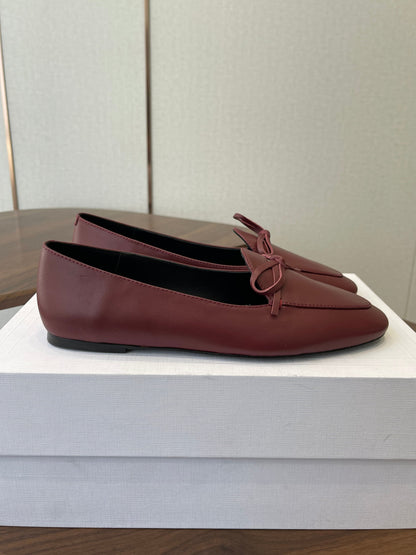 Celine 26 Loafers Burgundy Sheepskin 624691