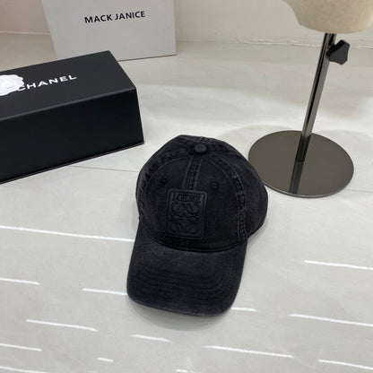 LOEWE baseball cap