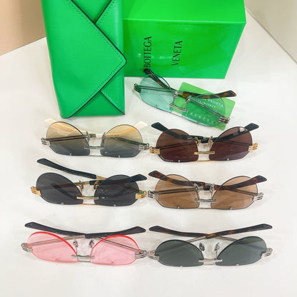 BOTTEGA VENETA Sunglasses-BV1342S