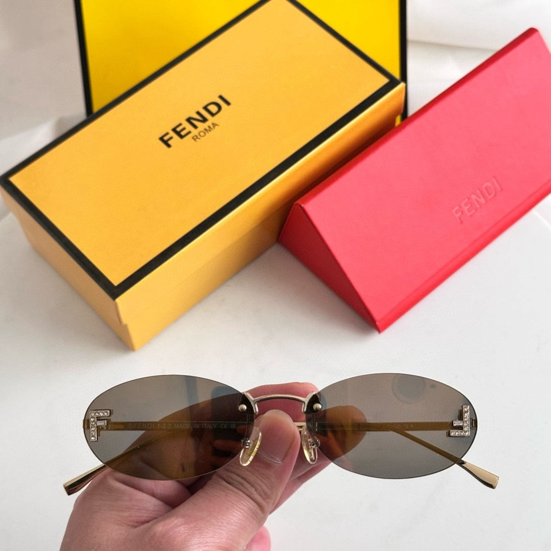 FENDI Sunglasses FE4075US